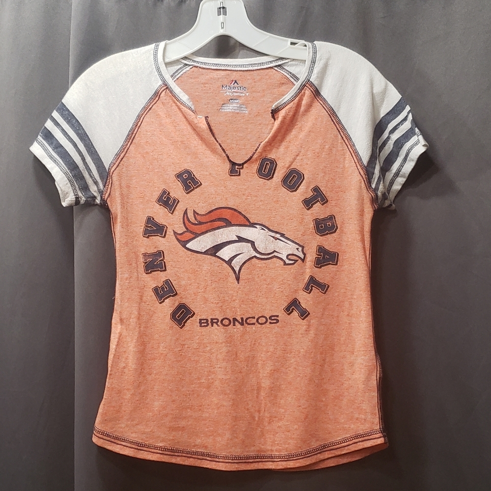 Womens NFL Denver Broncos Football Small T-Shirt